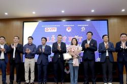Động Lực tiếp sức cho bóng đá Việt Nam với hợp đồng tài trợ 90 tỷ đồng