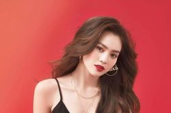 Nhan sắc rạng rỡ của 4 mỹ nhân từng chiến thắng bệnh ung thư