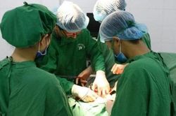 Báo động đỏ nội viện, bác sĩ Hải Phòng cứu sống bệnh nhân 21 tuổi nguy kịch