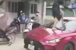 Vụ người phụ nữ đạp vỡ kính ô tô nghi đánh ghen: Có thể đối diện 3 tội danh