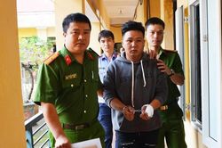 Khởi tố vụ án truy sát 2 người ở tiệm tóc