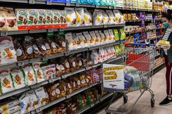 Gần 70% người Italy có kế hoạch cắt giảm chi tiêu mua sắm