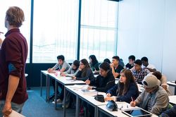 Hà Lan muốn rút ngắn thời gian năm học