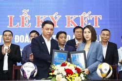 Tài trợ trị giá gần 90 tỷ đồng cho bóng đá Việt Nam