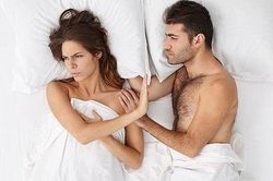 Stress có thể khiến bạn 'để tâm' hơn tới thói quen xấu của bạn đời