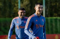 Tin MU 26/10: Ronaldo trở lại đội một, Varane báo tin vui