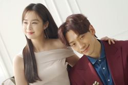 Rộ tin Kim Tae Hee - Bi bán nhà mới hậu scandal ngoại tình