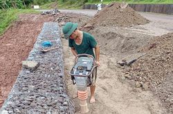 Kịp thời khắc phục thiệt hại về giao thông