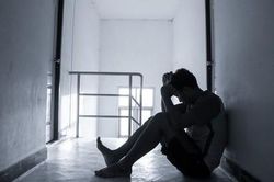 Để hạn chế những vụ tự tử trong học sinh