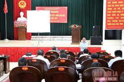 Nâng cao năng lực sử dụng nhãn hiệu chứng nhận 'Gạo Phù Yên'
