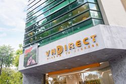 Cổ phiếu VNDirect thoát cảnh bán tháo