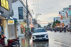 Chiều tối và đêm nay tiếp tục có mưa rào và dông, cục bộ có nơi mưa to