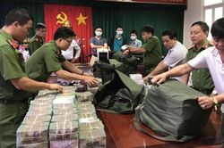 Vụ buôn lậu 200 triệu lít xăng dầu: Kê biên, phong tỏa nhiều tài sản 'khủng'