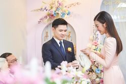 Đỗ Mỹ Linh qua nhận xét của gia đình nhà chồng khi làm dâu nhà hào môn
