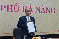 Đà Nẵng nhận chứng chỉ về quản lý tổng hợp vùng bờ của PEMSEA