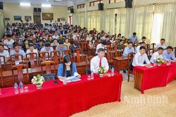 Bồi dưỡng nghiệp vụ công tác văn phòng cấp ủy, văn thư - lưu trữ năm 2022