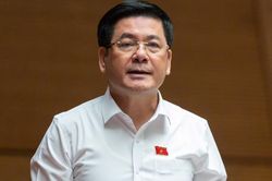 Bộ trưởng Công Thương lý giải hiện tượng 'khan' xăng dầu cục bộ bất thường