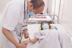 Sốt xuất huyết tiếp tục bùng phát mạnh, Hà Nội đã có 12 người tử vong