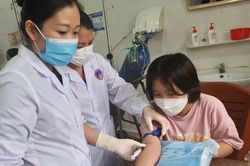 Bộ Y tế cử chuyên gia hỗ trợ Bắc Kạn kiểm soát cúm B
