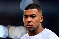 Mbappe góp phần khiến PSG làm ăn thua lỗ