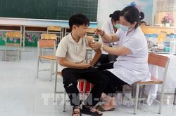Cả nước ghi nhận 263 ca mắc COVID-19 mới, thấp nhất trong gần 1 năm qua