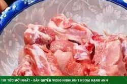 Chần thịt thôi không sạch, làm 3 mẹo này chất bẩn trôi ra hết