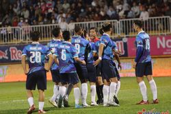 Trọng tài 'tặng' HAGL penalty bị treo còi hết mùa giải