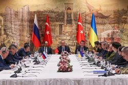 Ukraine phản hồi tuyên bố sẵn sàng đàm phán kết thúc xung đột của Nga