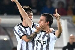 Juventus tiếp tục thắng: 'Lê bước' vào trận derby nước Ý