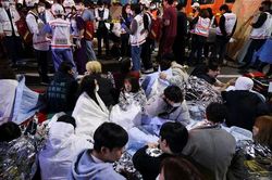 Thảm kịch giẫm đạp tại lễ hội Halloween ở Hàn Quốc: Vì sao nạn nhân phần lớn là phụ nữ?