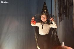 Nhiều bạn trẻ hào hứng đón Halloween