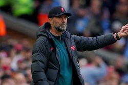 6 việc Klopp cần làm để vực dậy Liverpool