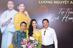 NSƯT Việt Hoàn: 'Giọng hát thanh xuân vẫn quan trọng nhất'