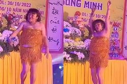 Xuân Hinh gây tranh cãi khi giả gái, diễn hài ở trước cổng chùa