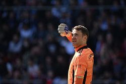 Manuel Neuer bị ung thư da