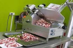 Những cỗ máy thái thịt siêu tốc