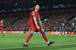 Darwin Nunez bừng sáng, Liverpool hạ đẹp Napoli