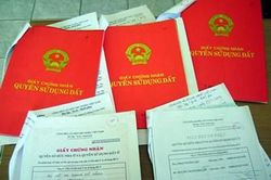 Khởi tố, bắt khẩn cấp các đối tượng 'đưa hối lộ' để làm hồ sơ đất đai ở Đắk Nông