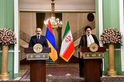 Iran, Armenia gia hạn thỏa thuận trao đổi năng lượng tới 2030