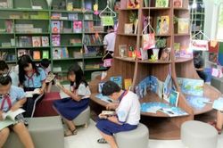 Đổi mới hoạt động thư viện, phát triển kỹ năng đọc cho thiếu nhi