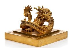 Đưa ấn vàng 'Hoàng đế chi bảo' của triều Nguyễn ra khỏi danh mục cổ vật đấu giá