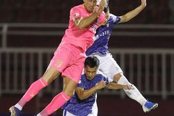 Vòng 23 V.League 2022: Những nỗ lực đào thoát