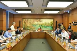 Luật Bảo vệ quyền lợi người tiêu dùng (sửa đổi): Cần làm rõ, bổ sung nhiều nội dung