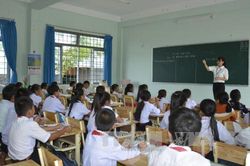 Nhiều biện pháp hay giải quyết tình trạng thiếu giáo viên cục bộ ở Kon Tum