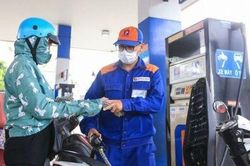 Bộ Công Thương yêu cầu doanh nghiệp đầu mối xả xăng dầu dự trữ