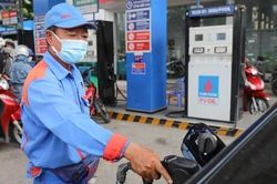 'Điểm tên' nhiều Bộ ngành cần phối hợp để không thiếu hụt nguồn cung xăng dầu
