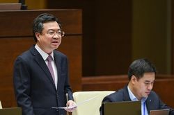 Bộ trưởng Bộ Xây dựng nêu giải pháp đưa giá nhà ở xã hội phù hợp thu nhập người dân