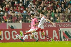 Giá trị bản quyền truyền hình V.League tăng: Bắt đầu mơ ước…