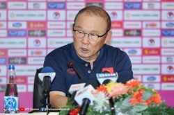 HLV Park Hang Seo sẽ vượt qua áp lực?