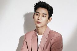 Kim Soo Hyun chuẩn bị tái xuất màn ảnh nhỏ